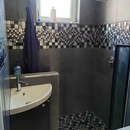 Διαμέρισμα Maison Entiere Et Exterieur Pour Famille Ou Groupe *