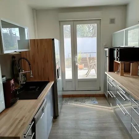 Διαμέρισμα Maison Entiere Et Exterieur Pour Famille Ou Groupe *
